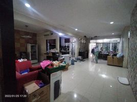  House for sale in Halim Perdanakusuma Airport, Makasar, Kramat Jati