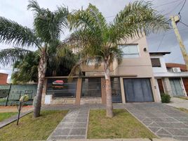 3 Bedroom House for sale in Moron, Buenos Aires, Moron