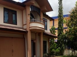 6 Kamar Rumah for sale in Pontianak Utara, Pontianak, Pontianak Utara