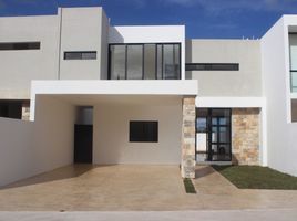 Maison 3 chambre à vendre à Tixpehual, Yucatan, Tixpehual