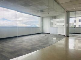 900 SqM Office for sale in Santafé Mall (Centro Comercial Santafé Bogotá), Bogota, La Calera