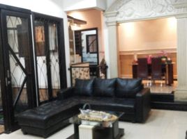 4 Schlafzimmer Villa zu verkaufen in Gunung Anyar, East Jawa, Gunung Anyar