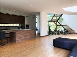 4 Habitación Villa en alquiler en Colombia, Envigado, Antioquia, Colombia