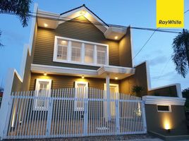 4 Bedroom House for sale in East Jawa, Lakarsantri, Surabaya, East Jawa