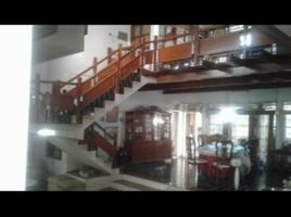7 Habitación Villa en venta en Dukuhpakis, East Jawa, Dukuhpakis