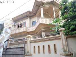 5 Bedroom House for sale in Dukuhpakis, Surabaya, Dukuhpakis