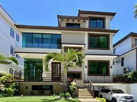 5 Bedroom House for rent in Southern District, Metro Manila, Taguig City, Southern District