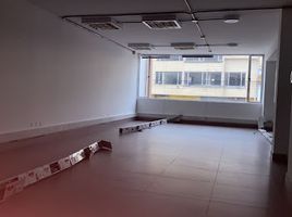 700 m² Office for sale in Colombia, Bogotá, Cundinamarca, Colombia