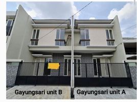 4 Kamar Rumah for sale in Gayungan, Surabaya, Gayungan