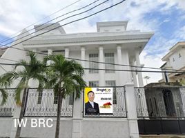 4 Bedroom House for sale in East Jawa, Gayungan, Surabaya, East Jawa