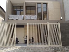 6 Habitación Casa en venta en Rungkut, East Jawa, Rungkut
