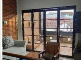 4 Habitación Casa en venta en Tenggilis Mejoyo, East Jawa, Tenggilis Mejoyo