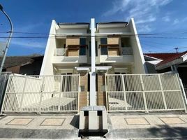 4 Habitación Casa en venta en Mulyorejo, East Jawa, Mulyorejo