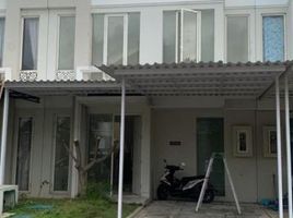 2 Schlafzimmer Villa zu verkaufen in Lakarsantri, East Jawa, Lakarsantri