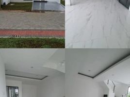 4 Habitación Villa en venta en Mulyorejo, East Jawa, Mulyorejo