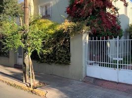 4 Bedroom House for sale in Cerro San Cristobal, Santiago, Santiago, Santiago