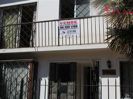 4 Bedroom House for sale in Cerro San Cristobal, Santiago, Santiago, Santiago