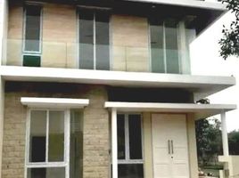 Maison 5 chambre à vendre à Wiyung, East Jawa, Wiyung