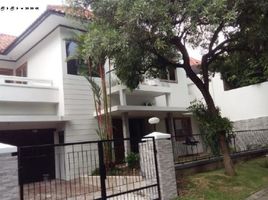 3 Kamar Rumah for rent in Lakarsantri, Surabaya, Lakarsantri