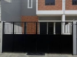 4 Habitación Casa en venta en Tambaksari, East Jawa, Tambaksari