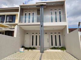 5 Bedroom Villa for sale in Husein Sastranegara International Airport, Andir, Sumurbandung