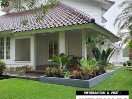 4 Bedroom House for sale in Medistra Hospital, Mampang Prapatan, Cilandak