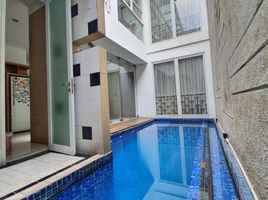 5 Bedroom House for sale in Kebayoran Lama, Jakarta Selatan, Kebayoran Lama