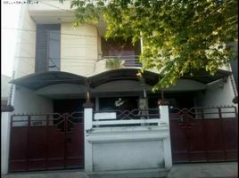9 Habitación Casa en venta en Tambaksari, East Jawa, Tambaksari