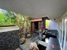 5 Bedroom House for sale in Dukuhpakis, Surabaya, Dukuhpakis