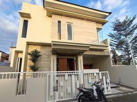 4 Bedroom House for sale in Gamping, Sleman, Gamping