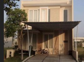 5 Bedroom House for sale in Dukuhpakis, Surabaya, Dukuhpakis