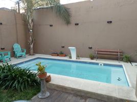 Villa 3 chambre à vendre à Rosario, Santa Fe, Rosario, Santa Fe