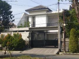 5 Bedroom Villa for sale in Mulyorejo, Surabaya, Mulyorejo