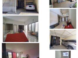 6 Schlafzimmer Haus zu verkaufen in Tambaksari, East Jawa, Tambaksari