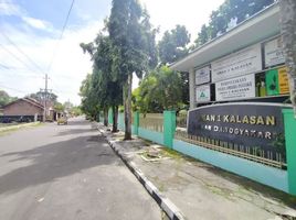  Tanah for sale in Yogyakarta, Seyegan, Sleman, Yogyakarta