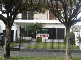 4 Bedroom Villa for sale in Quilmes, Buenos Aires, Quilmes