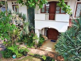 7 Bedroom Villa for sale in Medistra Hospital, Mampang Prapatan, Pasar Minggu