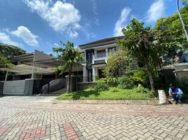 5 Bedroom House for sale in Wiyung, Surabaya, Wiyung