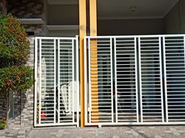 4 Habitación Casa en venta en Wiyung, East Jawa, Wiyung