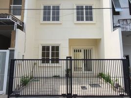 4 Habitación Casa en venta en Kenjeran, East Jawa, Kenjeran