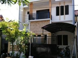 5 Schlafzimmer Villa zu verkaufen in Sukolilo, East Jawa, Sukolilo