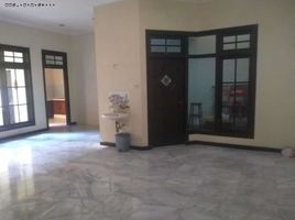 6 Bedroom Villa for sale in Kenjeran, Surabaya, Kenjeran