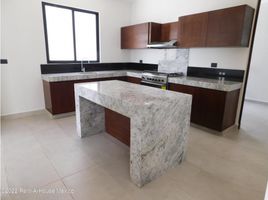 3 Schlafzimmer Haus zu verkaufen in Yaxkukul, Yucatan, Yaxkukul