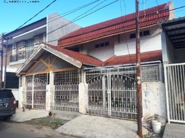 3 Kamar Rumah for sale in Gunung Anyar, Surabaya, Gunung Anyar