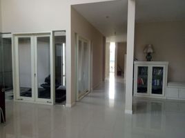 6 Bedroom House for rent in Wiyung, Surabaya, Wiyung