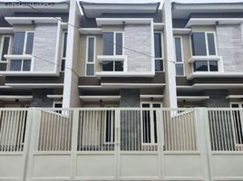 3 Habitación Villa en venta en Mulyorejo, East Jawa, Mulyorejo