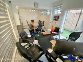 210 m² Office for rent in Alvaro Obregon, Ciudad de México, Alvaro Obregon