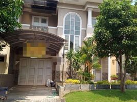 4 Kamar Rumah for rent in Lakarsantri, Surabaya, Lakarsantri