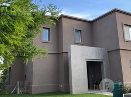 Villa 3 chambre à vendre à Pilar, Buenos Aires, Pilar