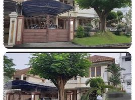 6 Bedroom House for sale in Dukuhpakis, Surabaya, Dukuhpakis